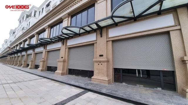 Cửa Cuốn Showroom: Cách Chọn, Giá Và Kinh Nghiệm Lắp