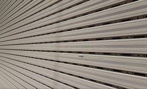 Mua cửa cuốn an toàn ONEDOOR